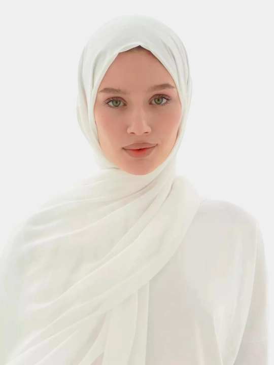 Ayollar sharfi va ro'moli, shifonli, hijob, haj va umra uchun mos