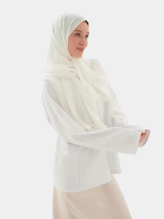Ayollar sharfi va ro'moli, shifonli, hijob, haj va umra uchun mos