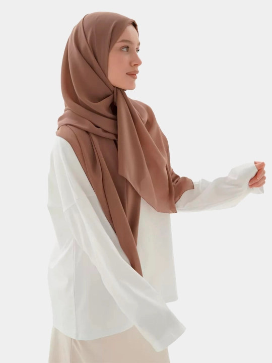 Ayollar sharfi va ro'moli, shifonli, hijob, haj va umra uchun mos