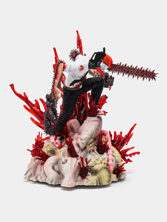 Figuracha "Chelovek-benzopila" animedan