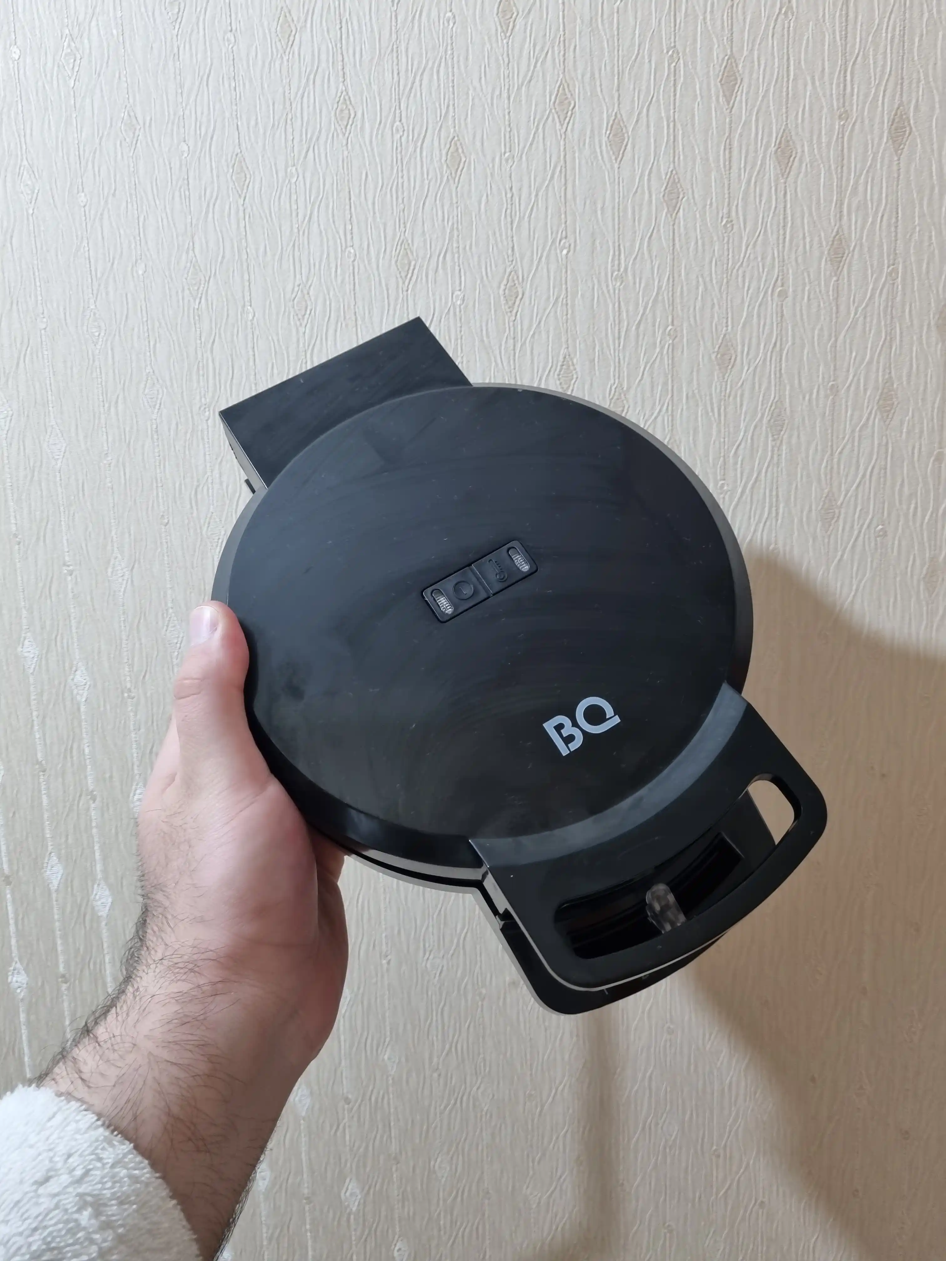 Vafelnitsa, vaflilar uchun mini-vafelnik BQ ST1001, Non-Stick PRO yonginga qarshi qoplamasi