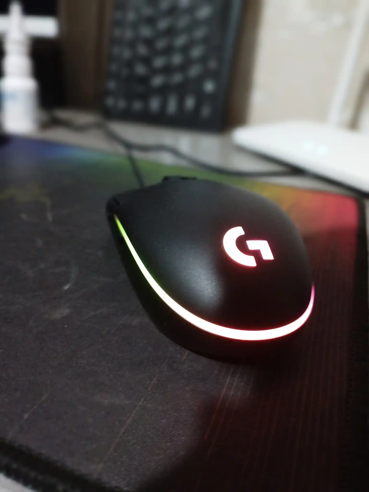 Игровая мышь Logitech G102 Lightsync, оптическая, проводная, USB