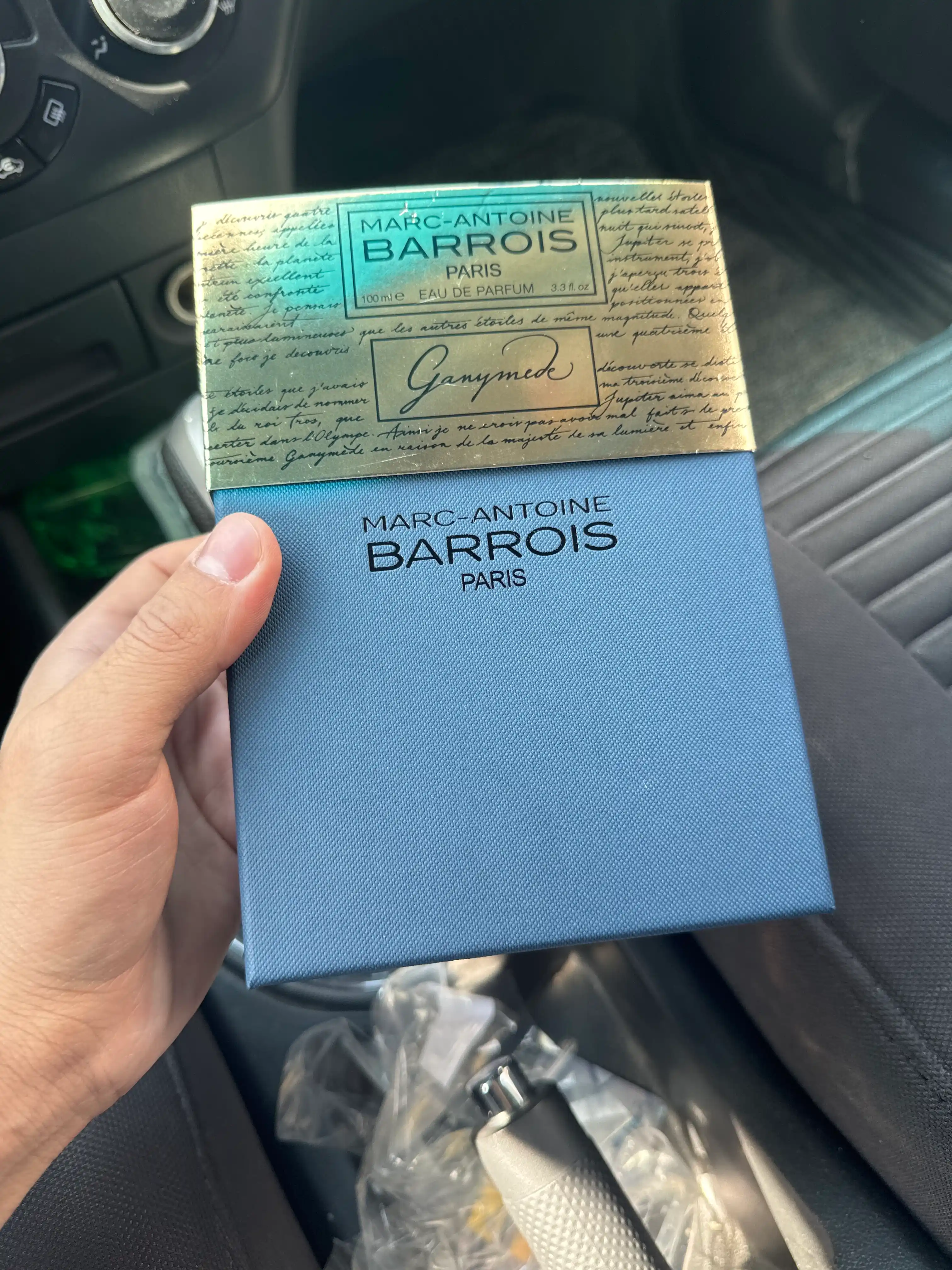 Parfyumlangan suv Mark-Antoine Barrois Ganymede