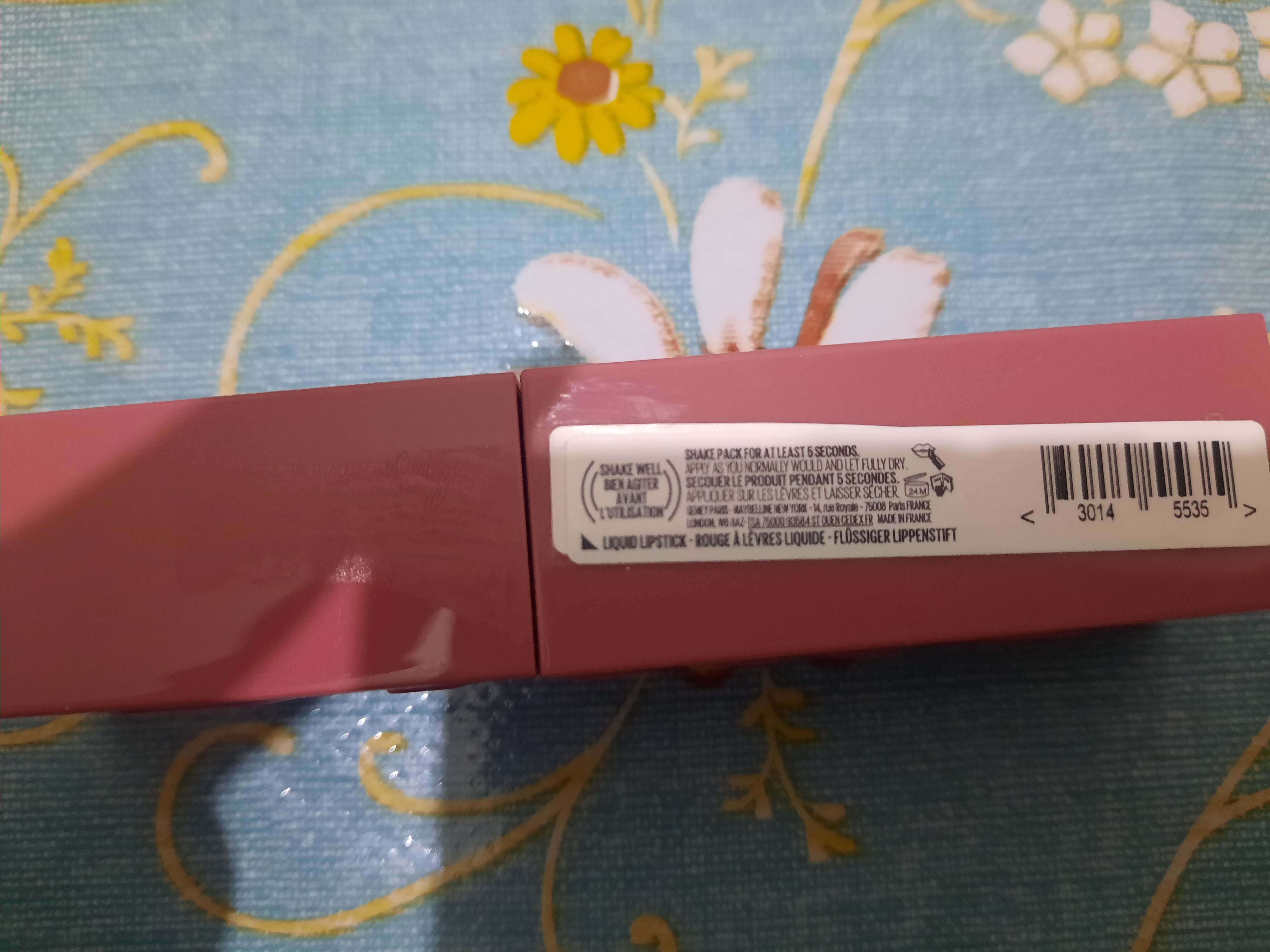 Lab uchun bo'yog' Maybelline New York Super Stay Vinyl Ink, ton 20