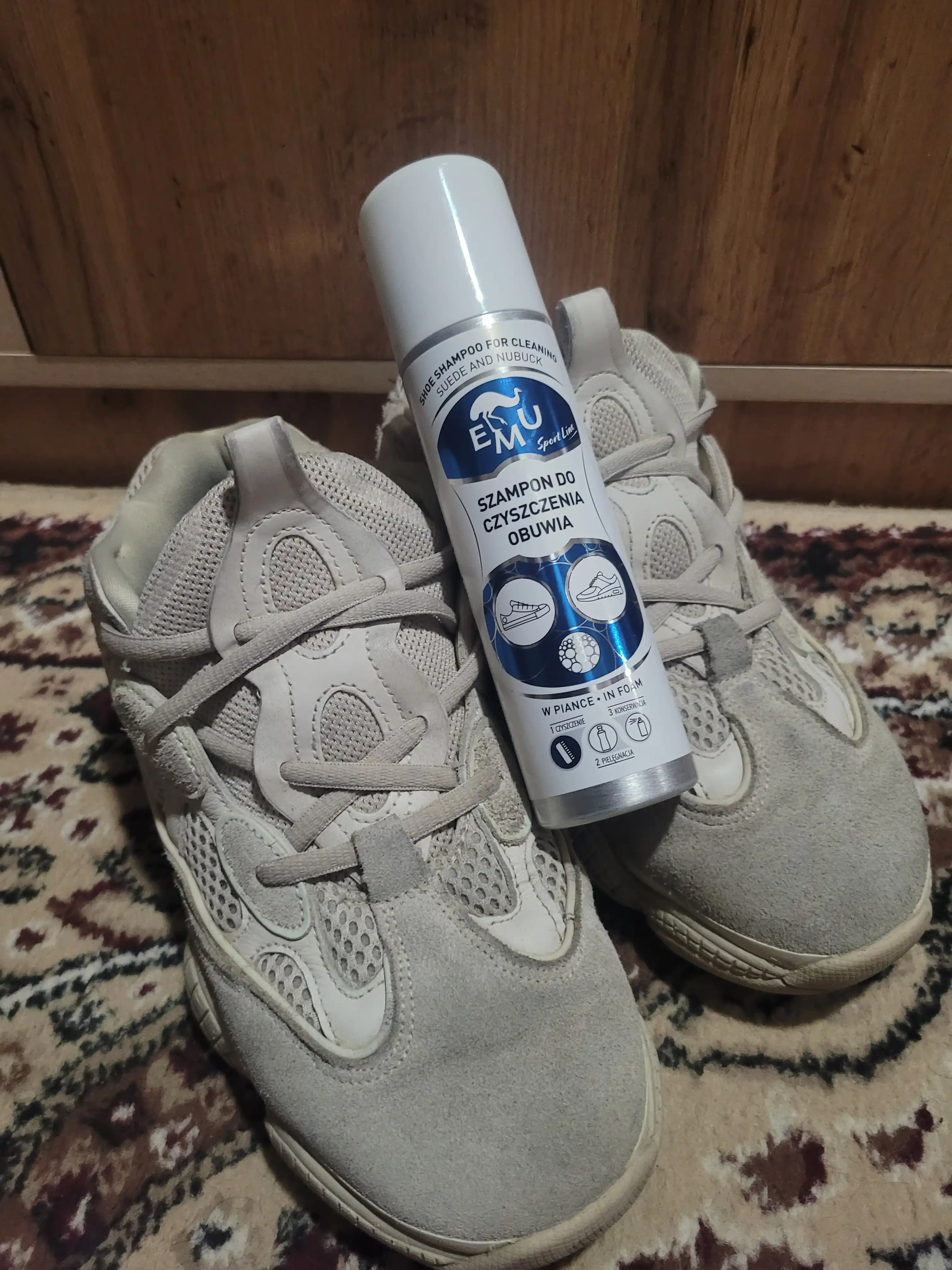 Ko'pikli tozalovchi EMU Sport Line poyabzal uchun, 150 ml