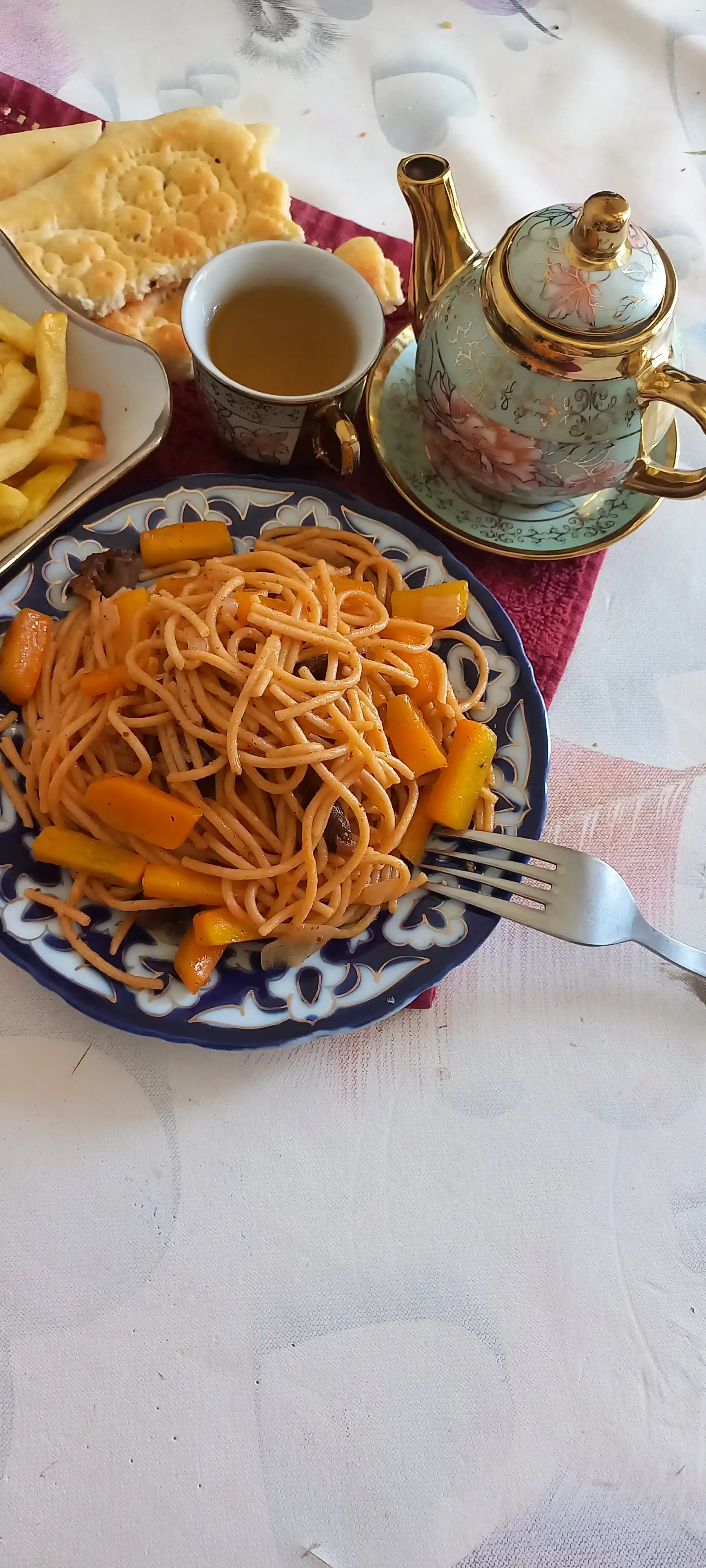 Вермишель Makfa томатная, 500 г