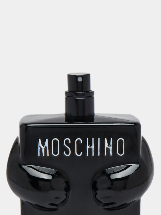 Parfyumerlangan suv "Boy Moschino" erkaklar uchun, 100 ml