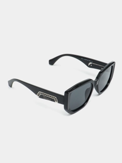 Черный