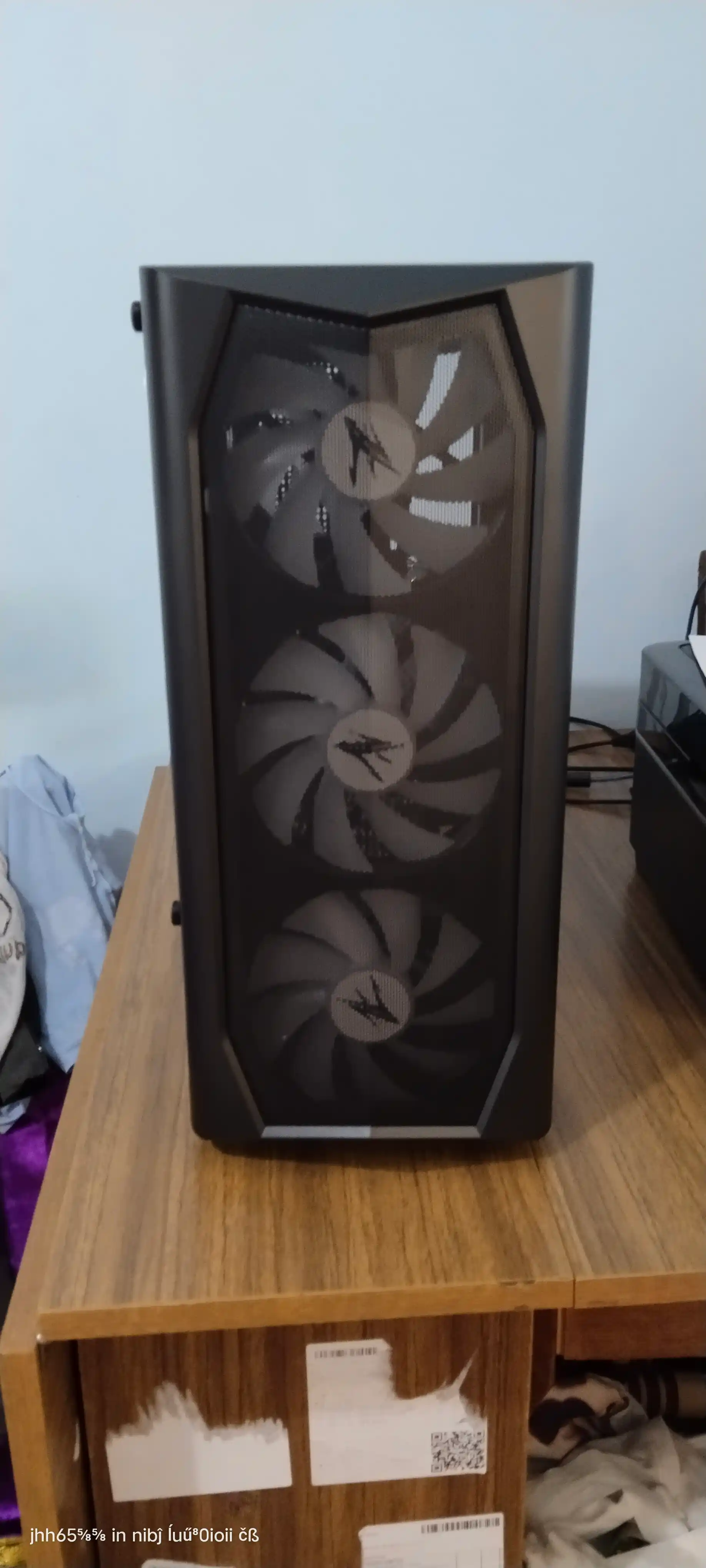Компьютерный корпус Zalman N4 N4REV.1, 6 кулеров в комплекте, стекло, RGB подсветка