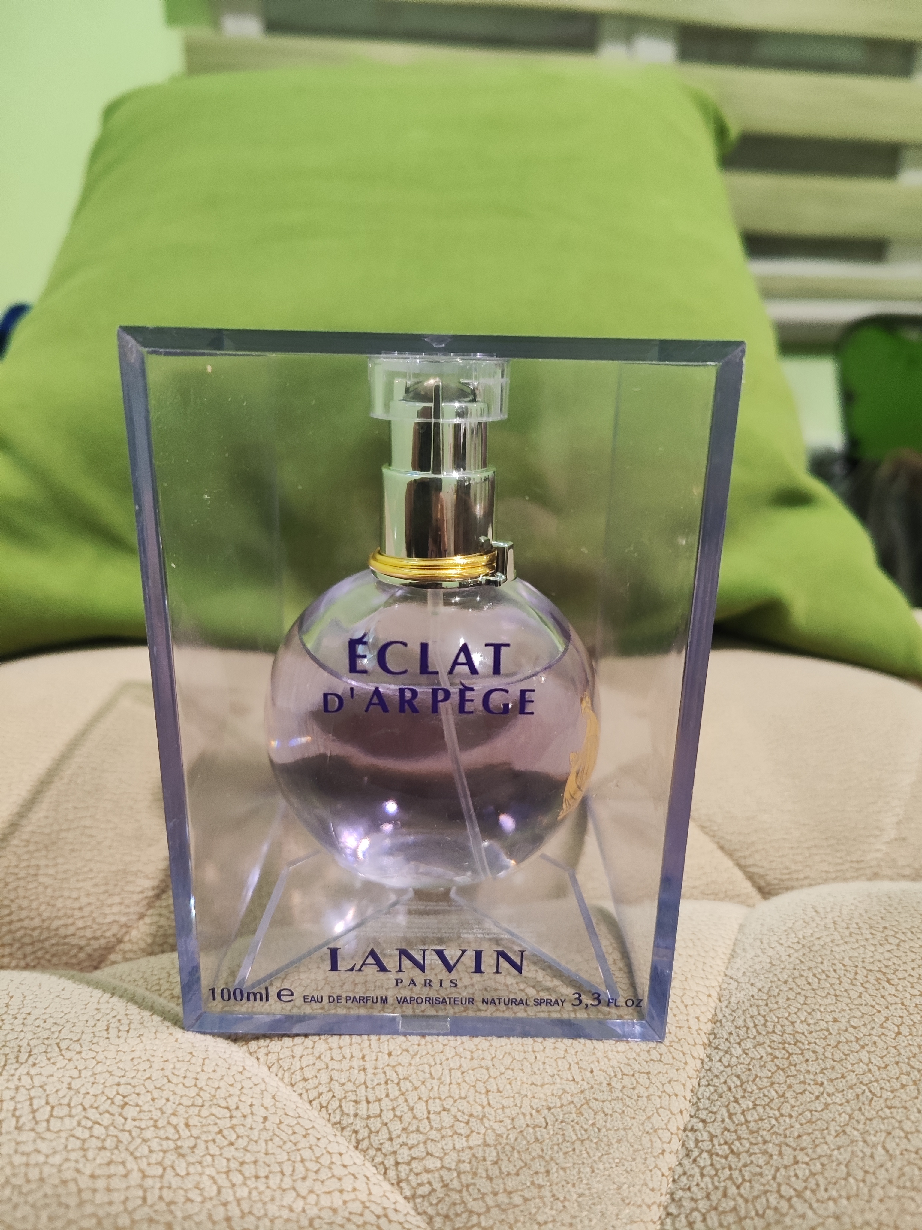 Parfyumlangan suv ayollar uchun Eclat, 100 ml