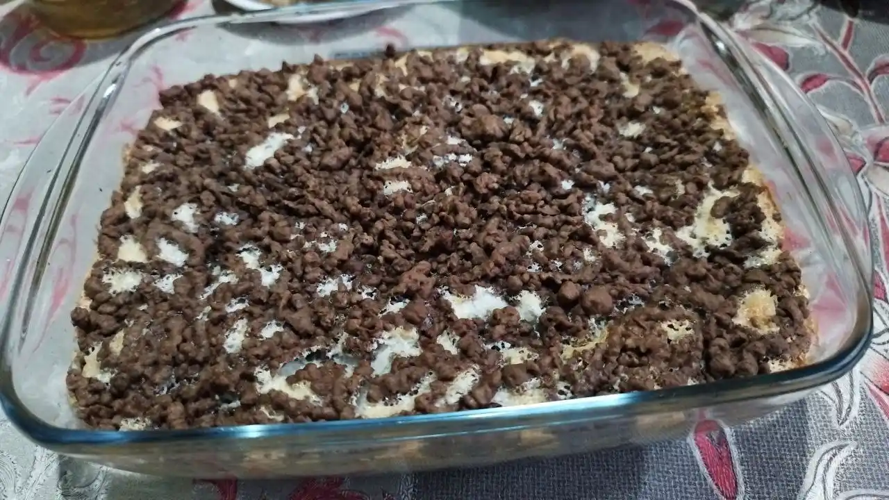 Стеклянная форма для запекания в духовке с крышкой PYREX, 2,5 л