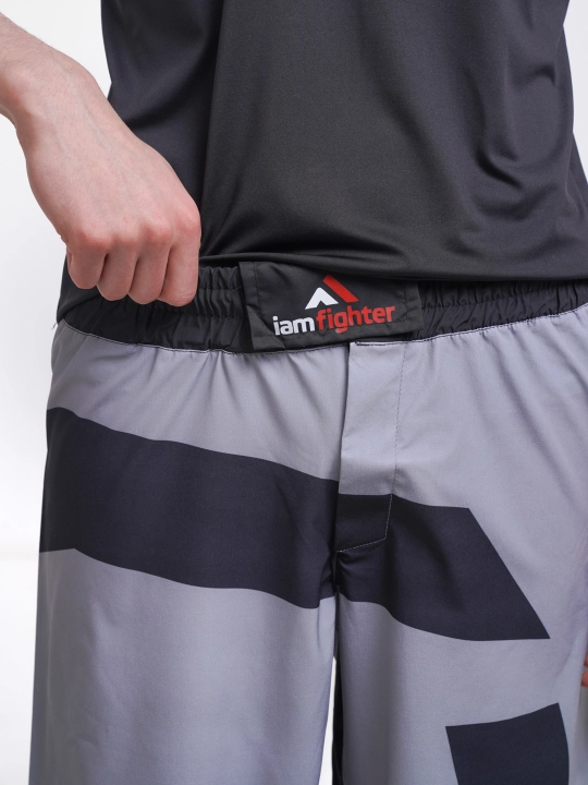 Erkaklar uchun sport shortilar, fitnes uchun