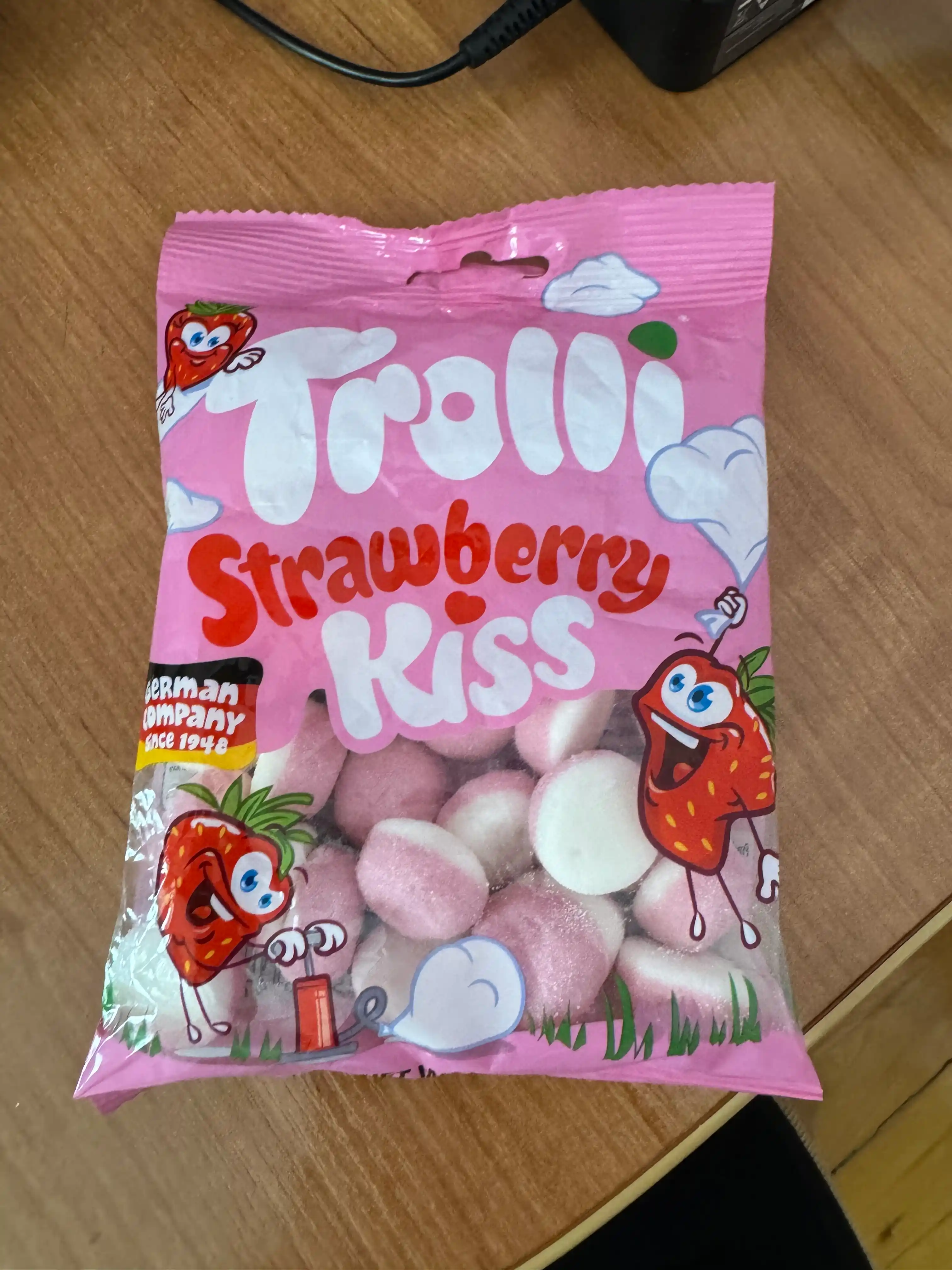 Мармелад "TROLLI" Strawberry kiss, 80 г