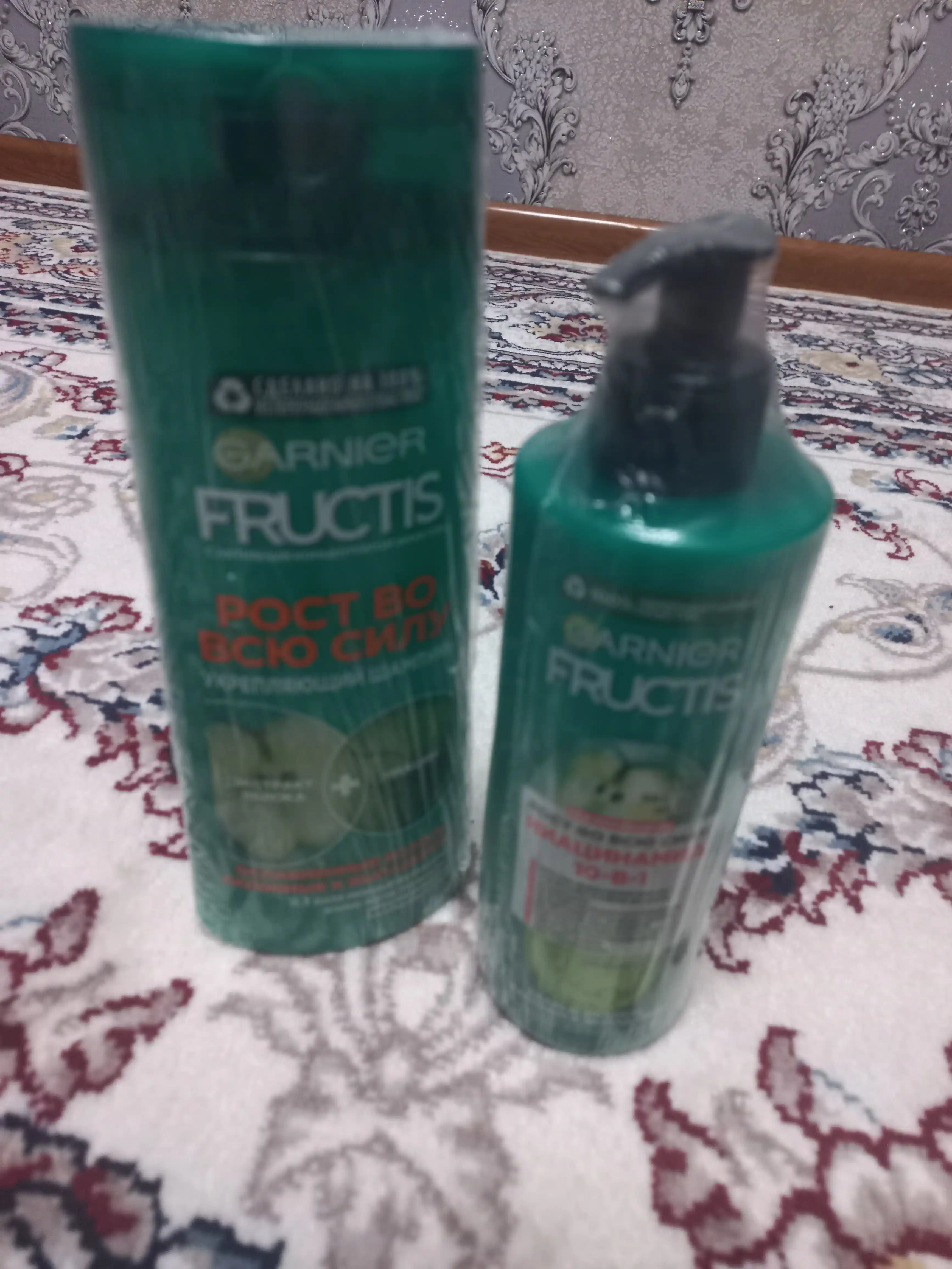 Murakkab, qoldiruvchi soch kremi Garnier Fructis o'sishi to'liq quvvat, 10 dona 400 ml
