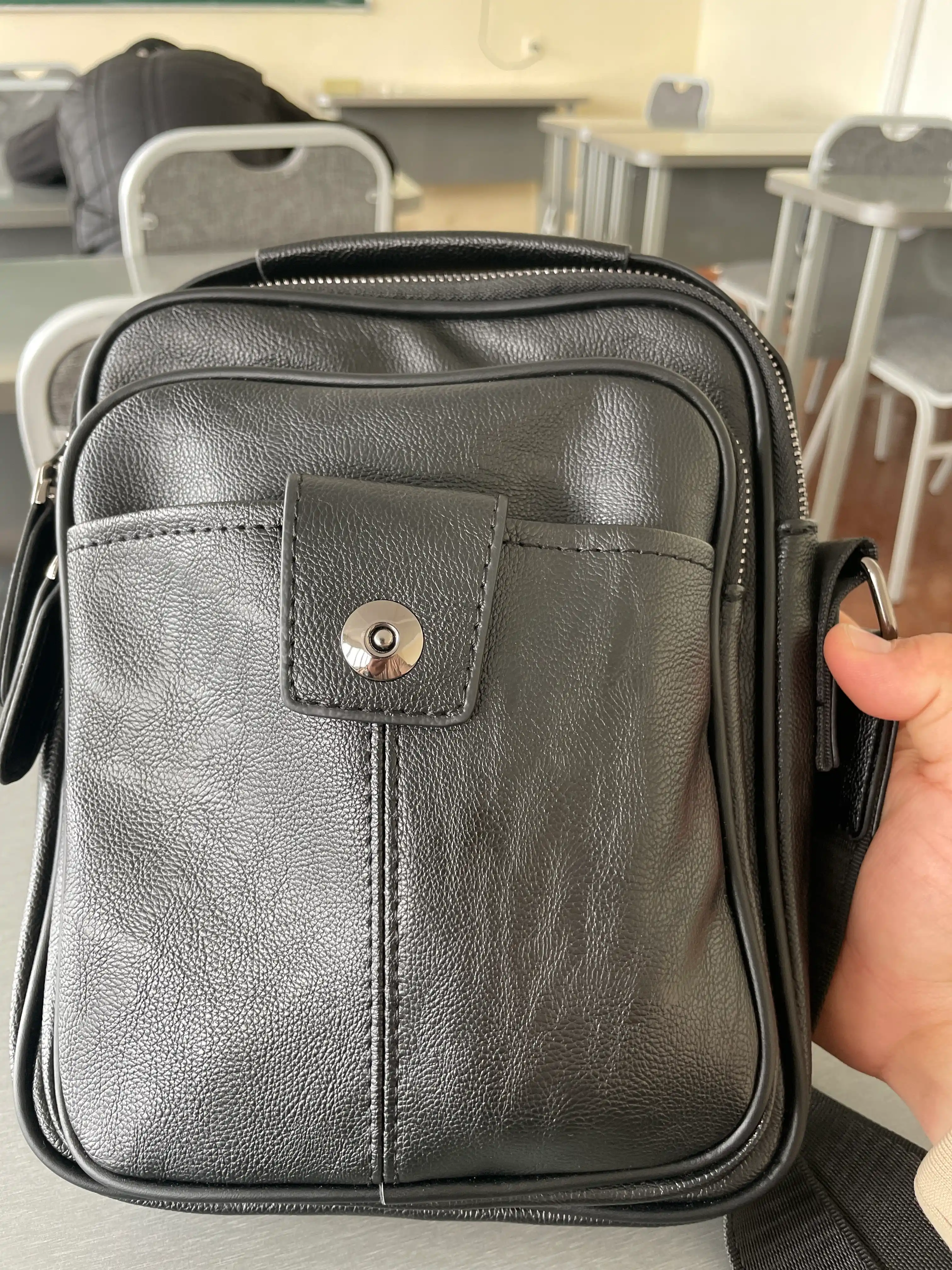 Erkaklar uchun eko charm sumka