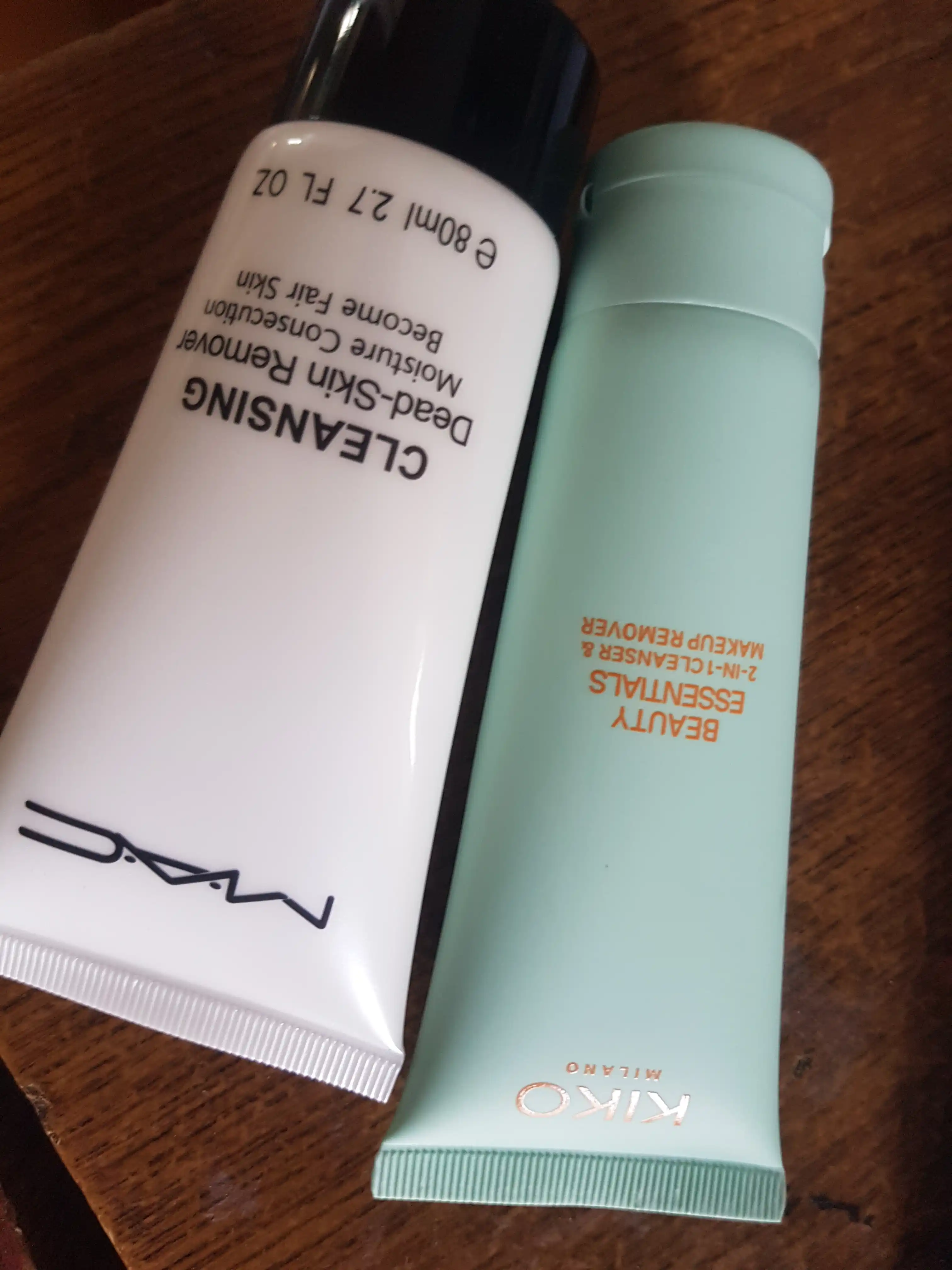 Очищающий гель-пилинг-скатка для лица Cleansing Dead Skin Remover, 80 мл