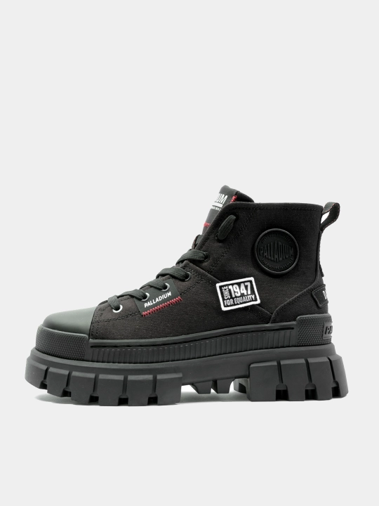 Ayollar kedalari Revolt Hi Patch