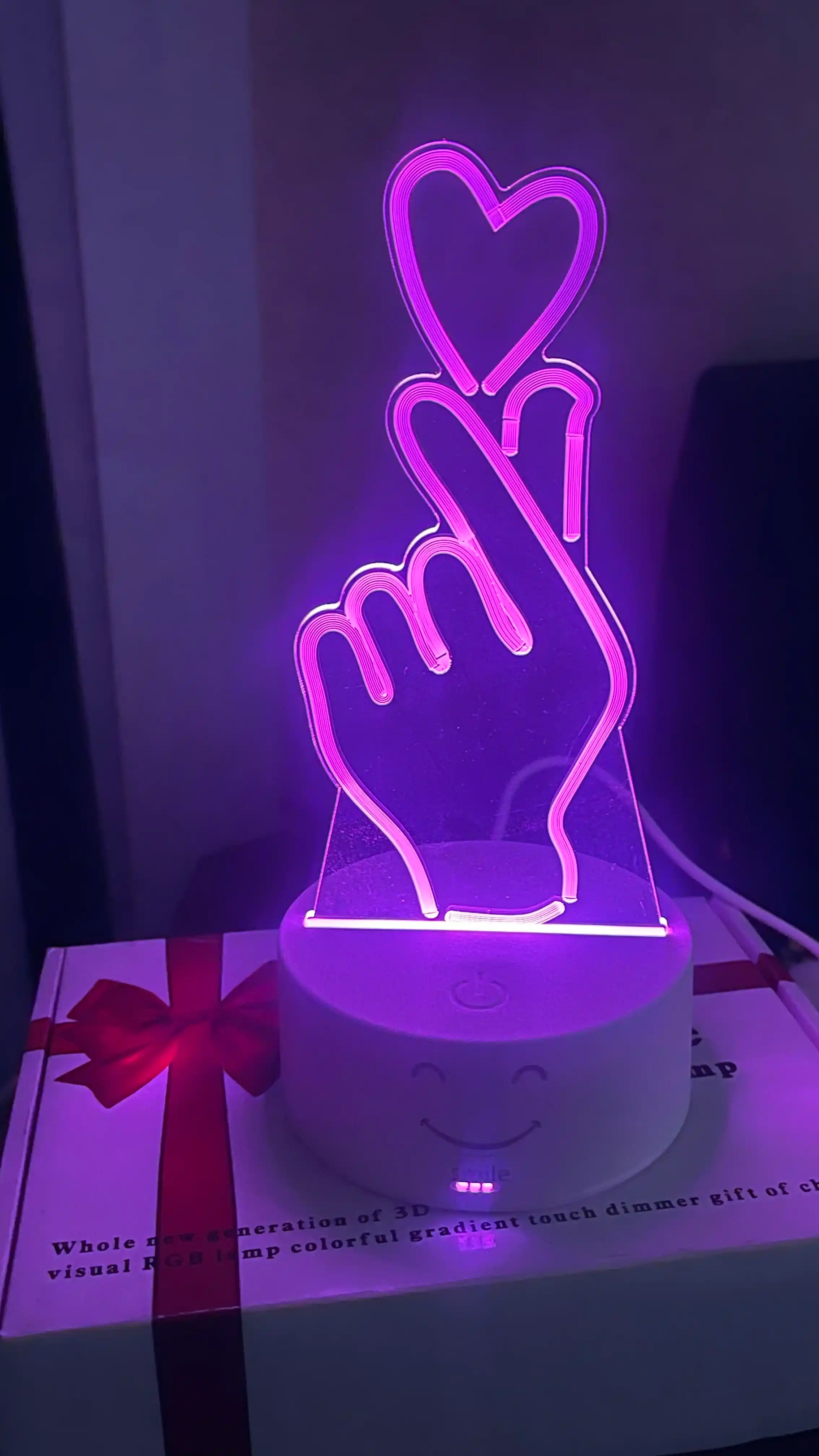 3D tungi yorug'lik LED, USB, 11 turdagi 7xil rang o'zgartirish rejimi mavjud