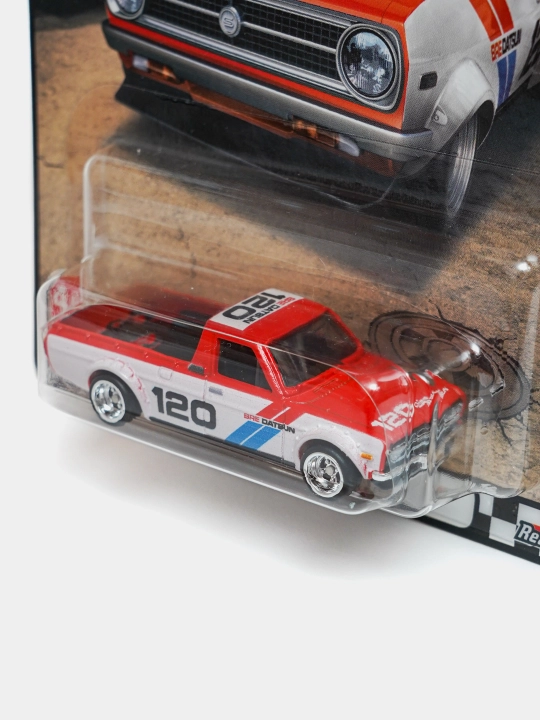 Hot Wheels Premium Bulvared 1/64 kolleksion o'yinchoq moshinasi