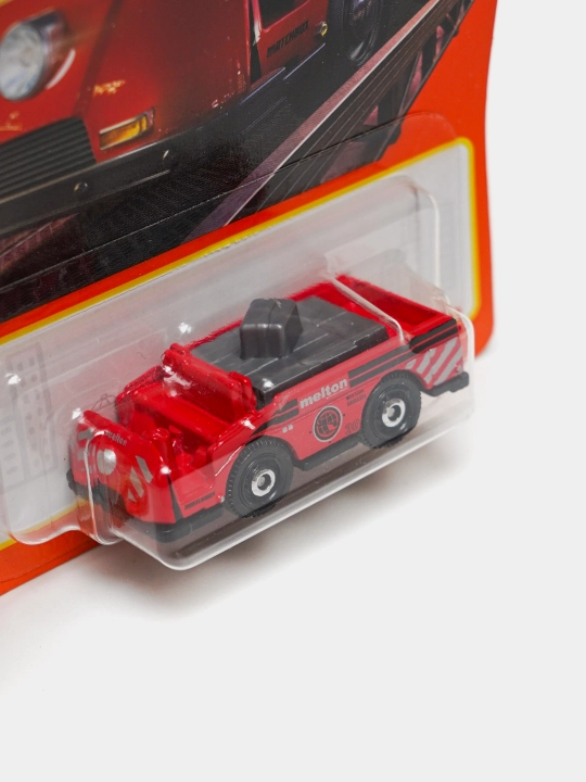 MATCHBOX 1-64 kolleksion o'yinchoq moshinasi MATTEL brendidan