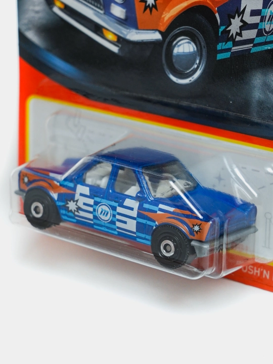 MATCHBOX 1-64 kolleksion o'yinchoq moshinasi MATTEL brendidan