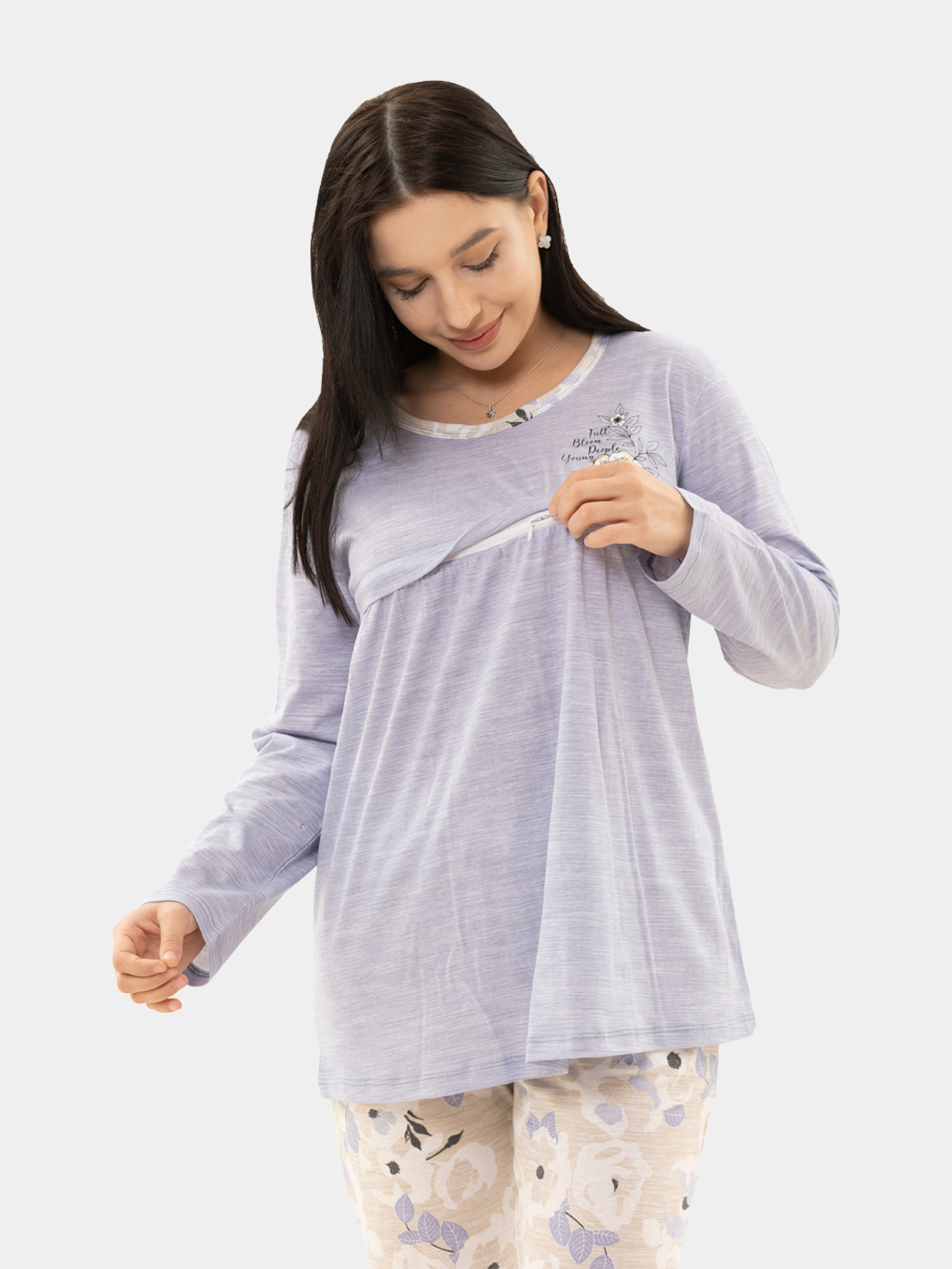 Ayollar ogil bolalarni mushuklarini yalashga majbur qilishadi Jinsiy aloqa nn