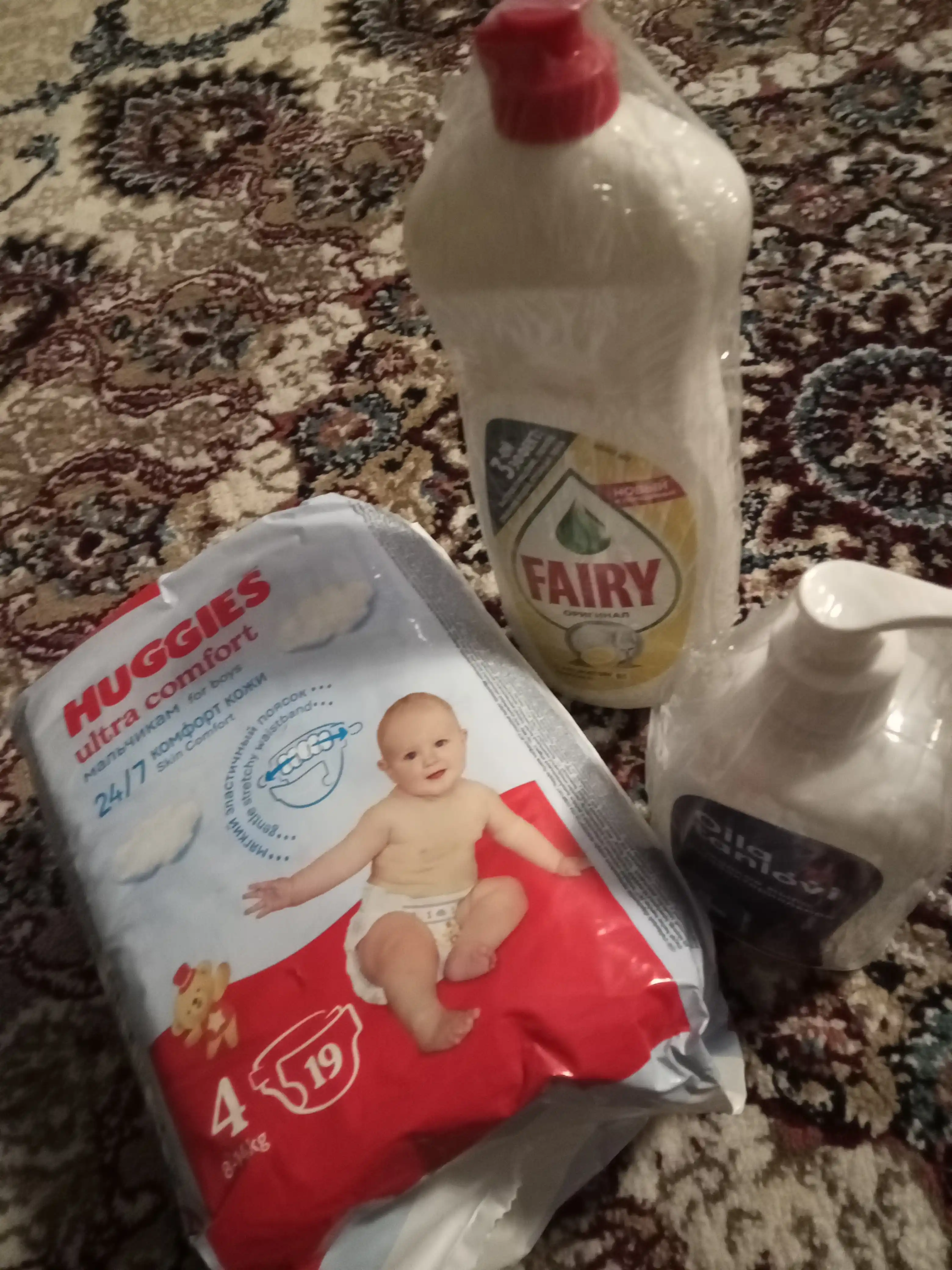 Подгузники Huggies Ultra Comfort для мальчиков 8-14кг, 4 размер, 19 шт.