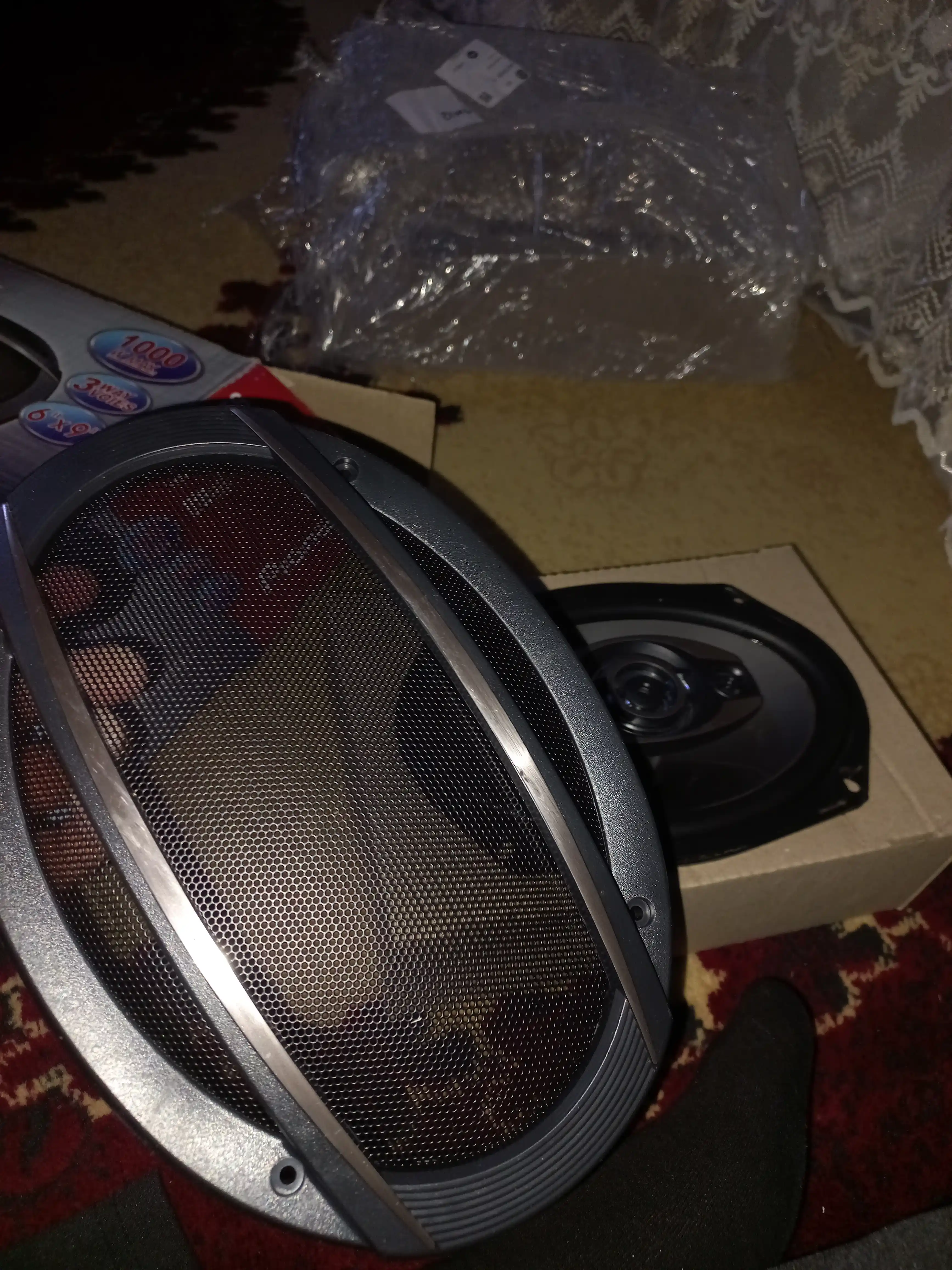 Колонки для автомобилей, Pioneer 1000 W, чистый звук и большой магнит