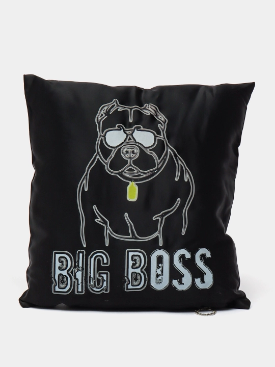 Big Boss" bosilgan yostiqlar - 