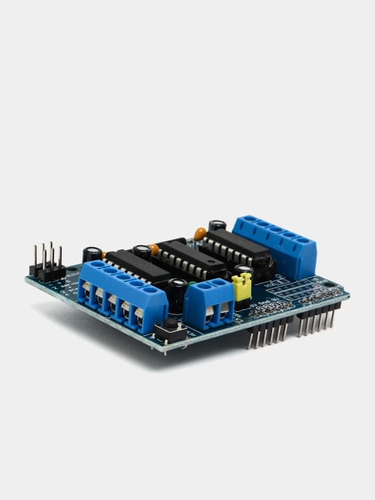 Motorlar driveri L293D Arduino UNO Motor shield
