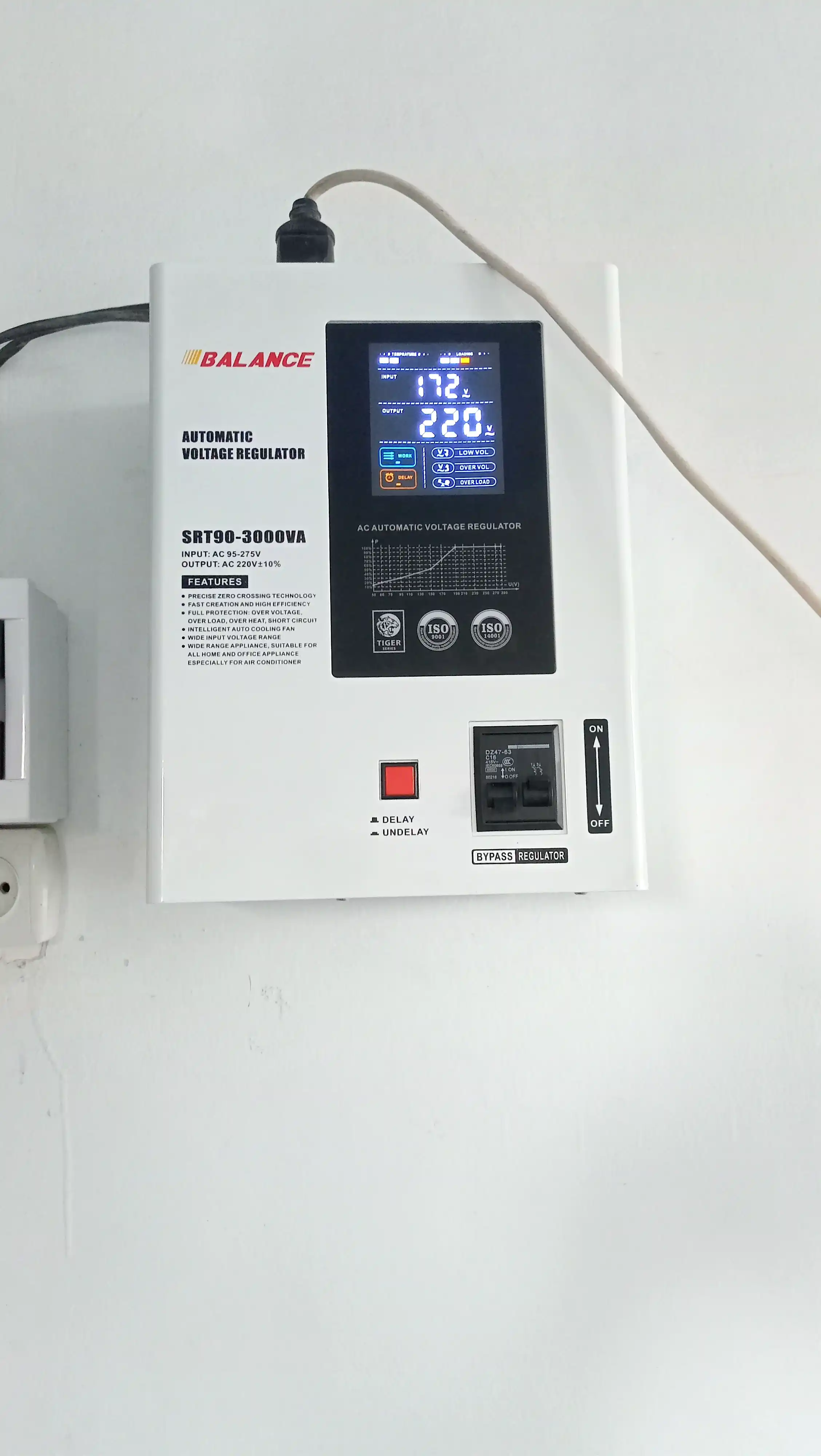 Kuchlanish stabilizatori Balance 3 kVA, releli, 95-275V