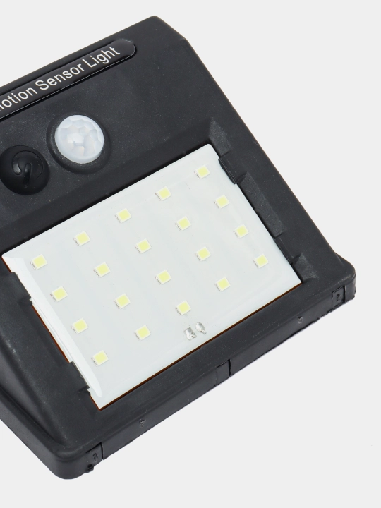 Ko'cha led lampa quyosh energiyasi bilan quvvatlanuvchi sezuvchan signalizatsiali