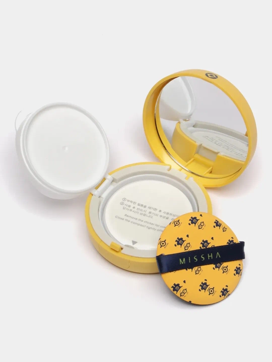 Tonal krem-upa kushon Magic Cushion Moisture SPF+ 50, BB krem, zaxira reofil bilan, 15 g