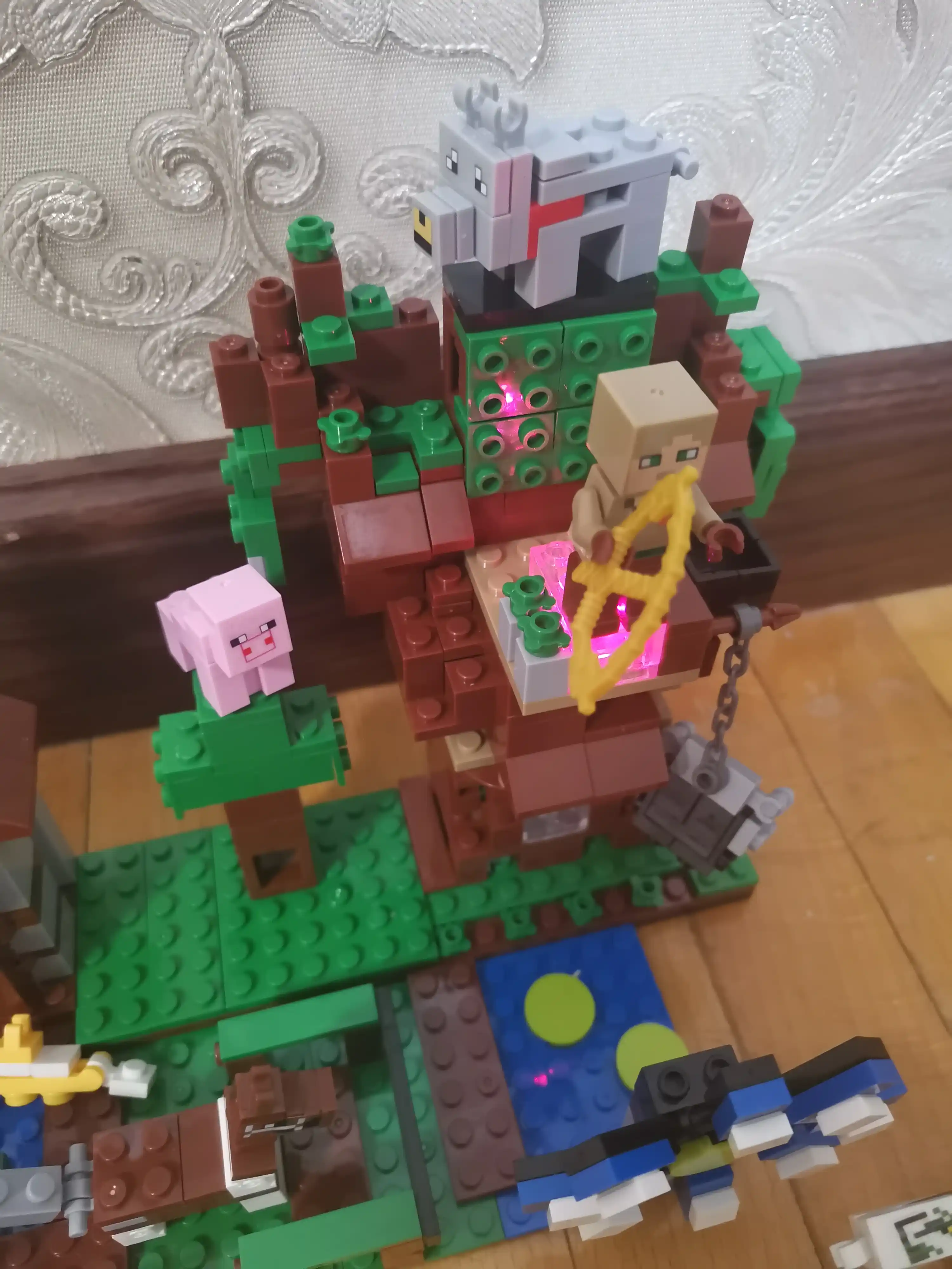 Lego My World konstruktori Lego Minecraft, Cube world bilan mos keladi