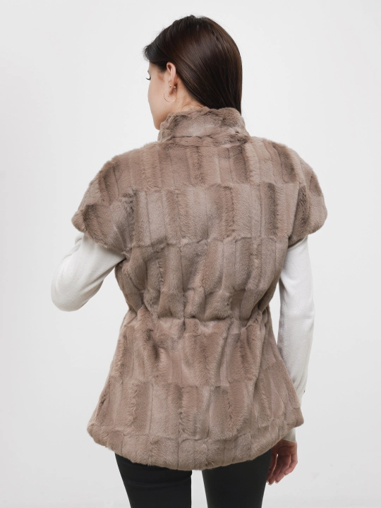 Ayollar mo'ynali jilet Nazman Textile