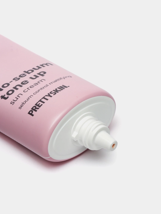 Namlovchi quyoshdan himoya qiluvchi krem SPF50+ PA++++, 70 ml