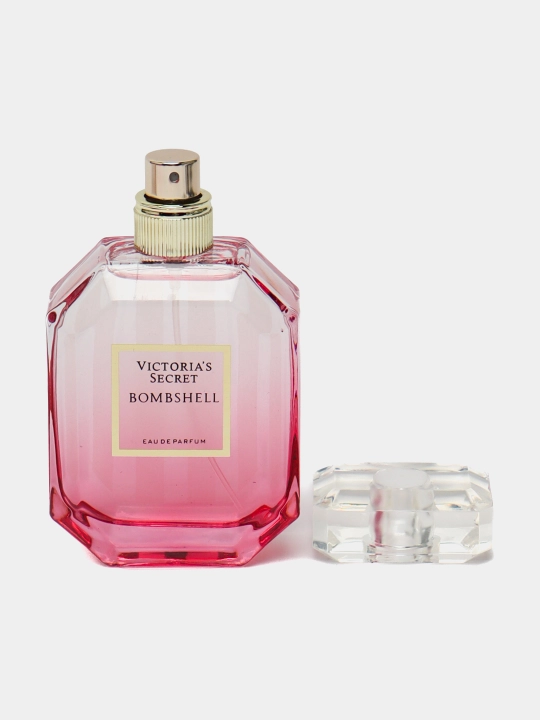 Парфюмерная вода для женщин Secret Bombshell, 100 мл