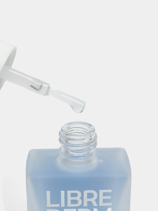 Tirnoq bo'yog'i Ultra himoya Karbon, 10 ml
