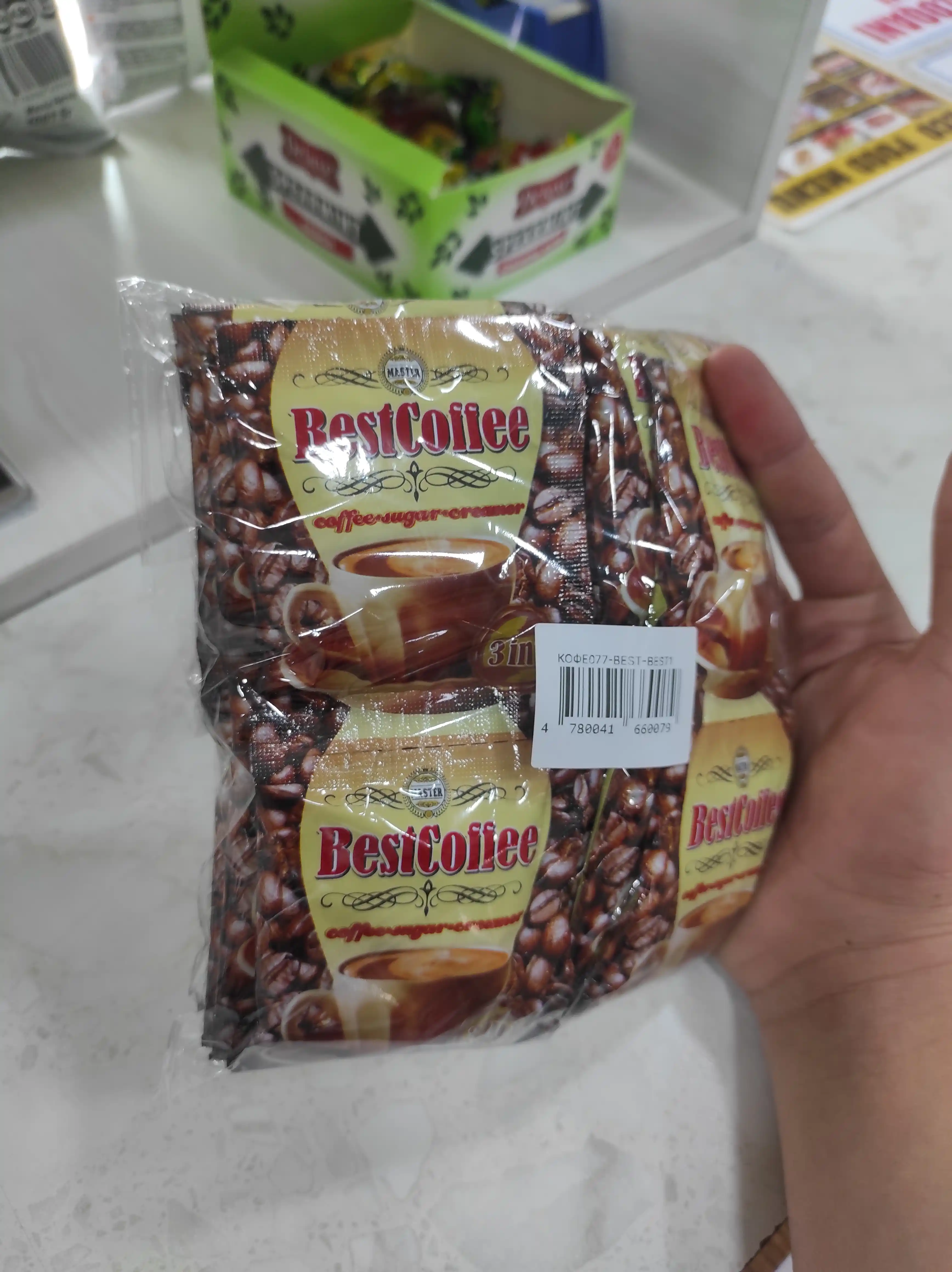 Быстро растворимый кофе BestCoffee 3 в 1, 20 шт * 17 г