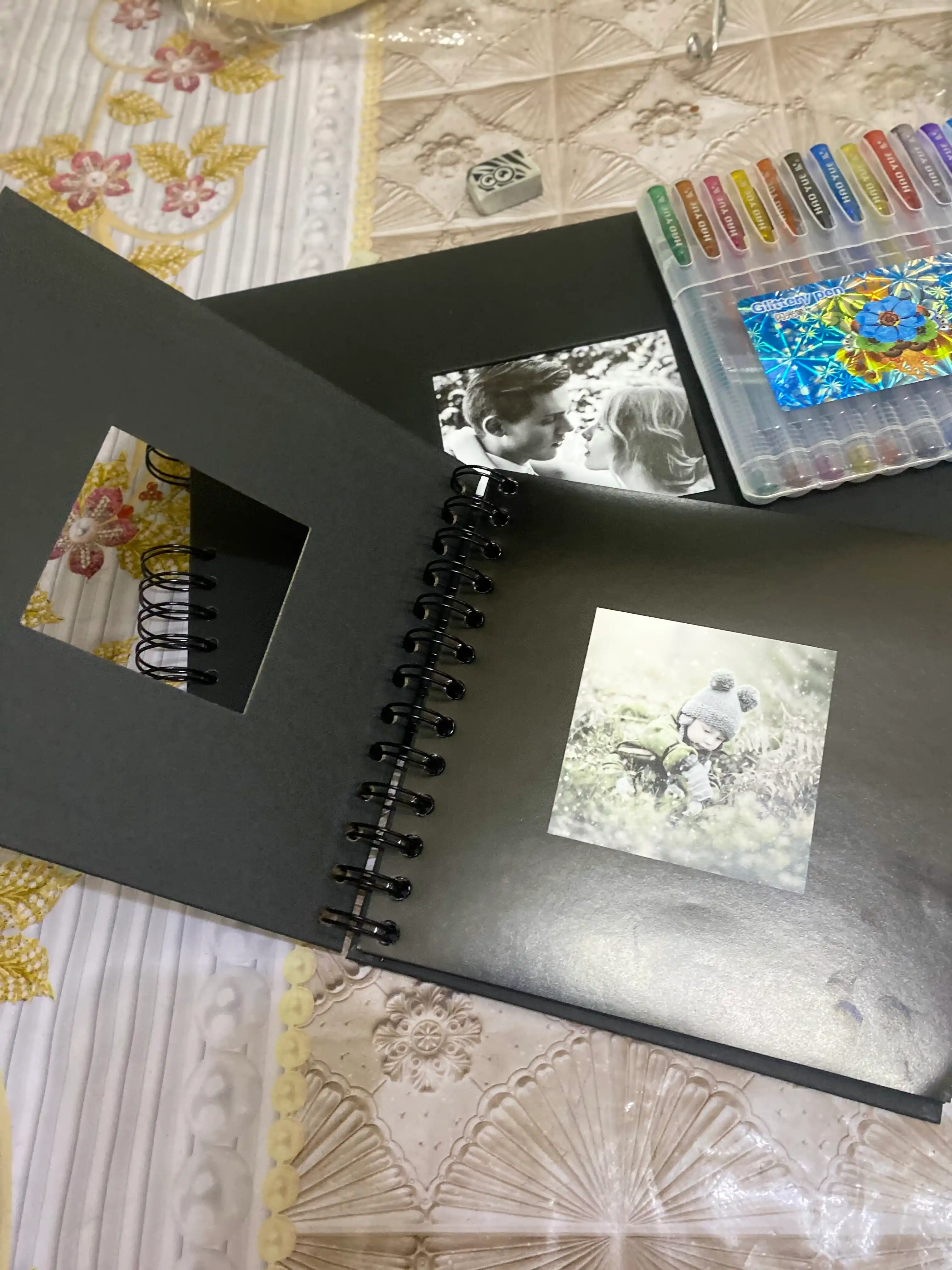 Bolalar, oila, to'y uchun fotoalbom, rasmlar uchun albom, sketchbuk, qora varaqlar bilan