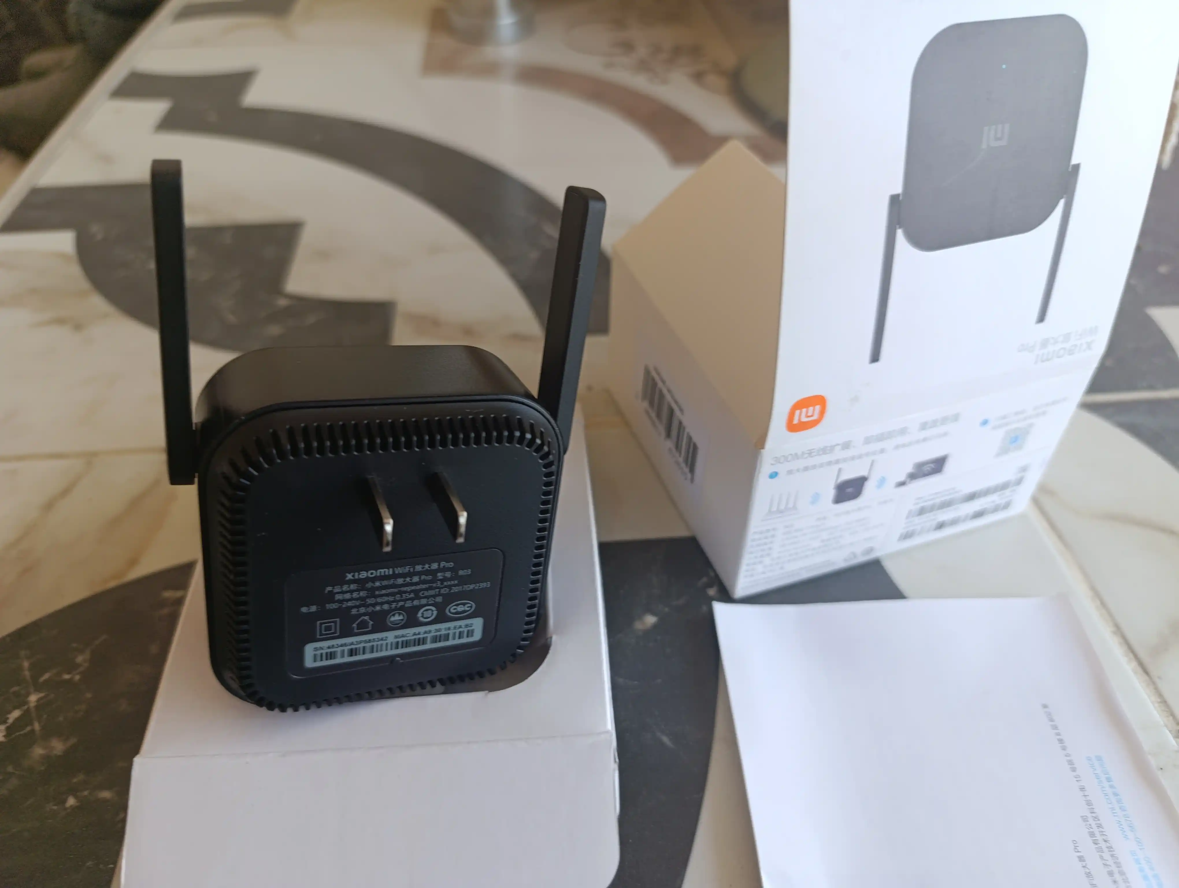 Усилитель сигнала Xiaomi Wi-Fi Amplifier Pro, 300 Mbps, 2 антенны