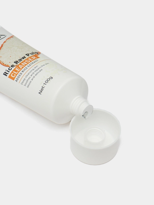 Пенка для умывания с экстрактом риса Rice Raw Pulp Cleanser