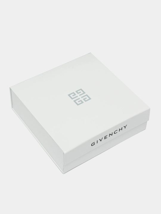 Подарочная коробка с лентой Givenchy, 22 * 21.5 * 7 см - 