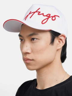 Белый