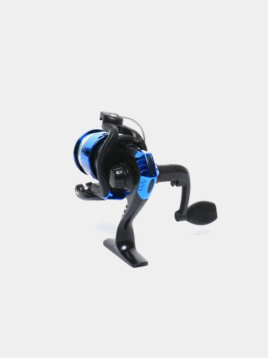 Spinning uchun baliq ovlash g'altagi 2000 ip bilan, uzatma 5.2:1