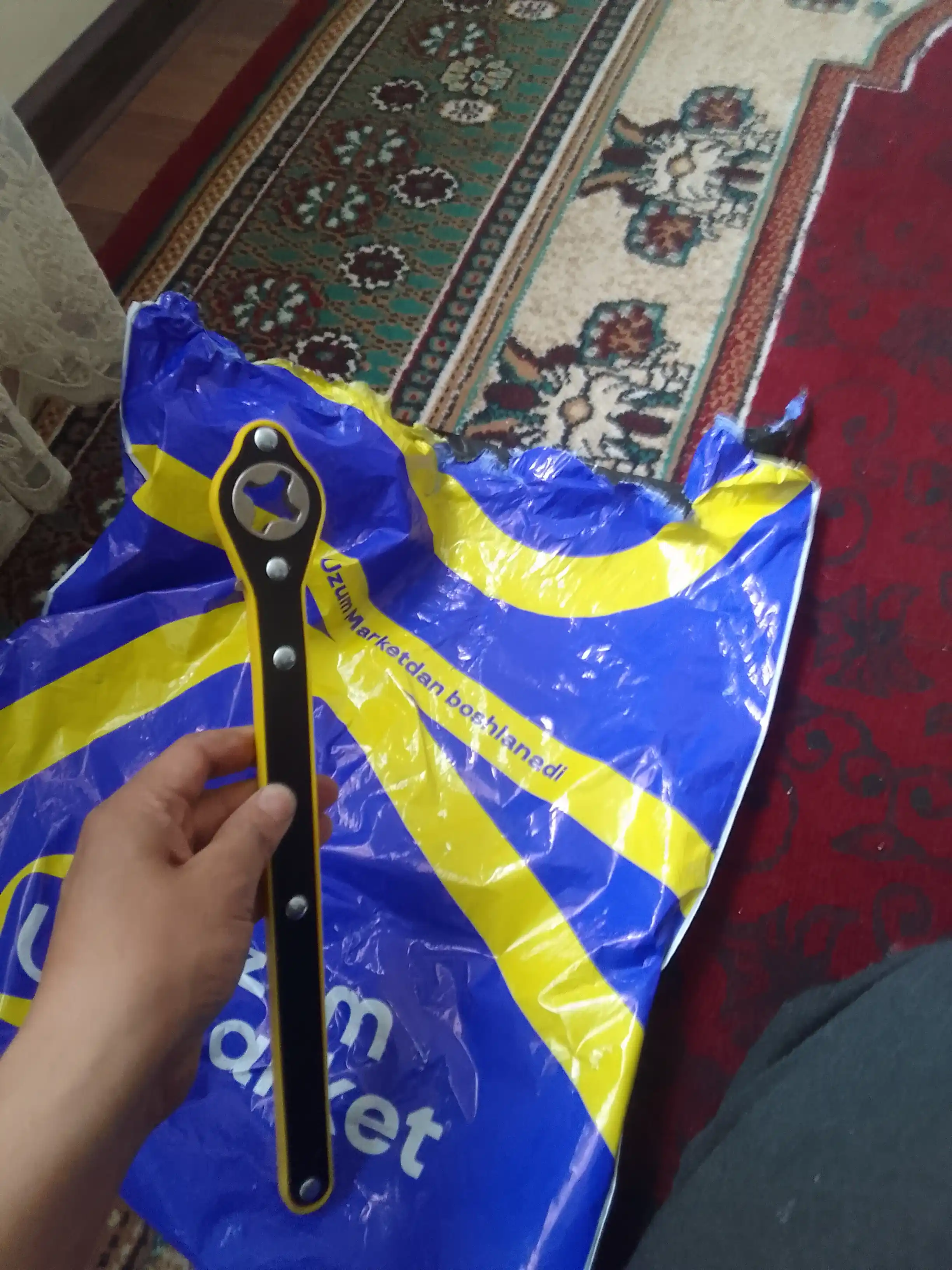 Avtomobil kaliti, shinalarni almashtirish uchun, domkrat