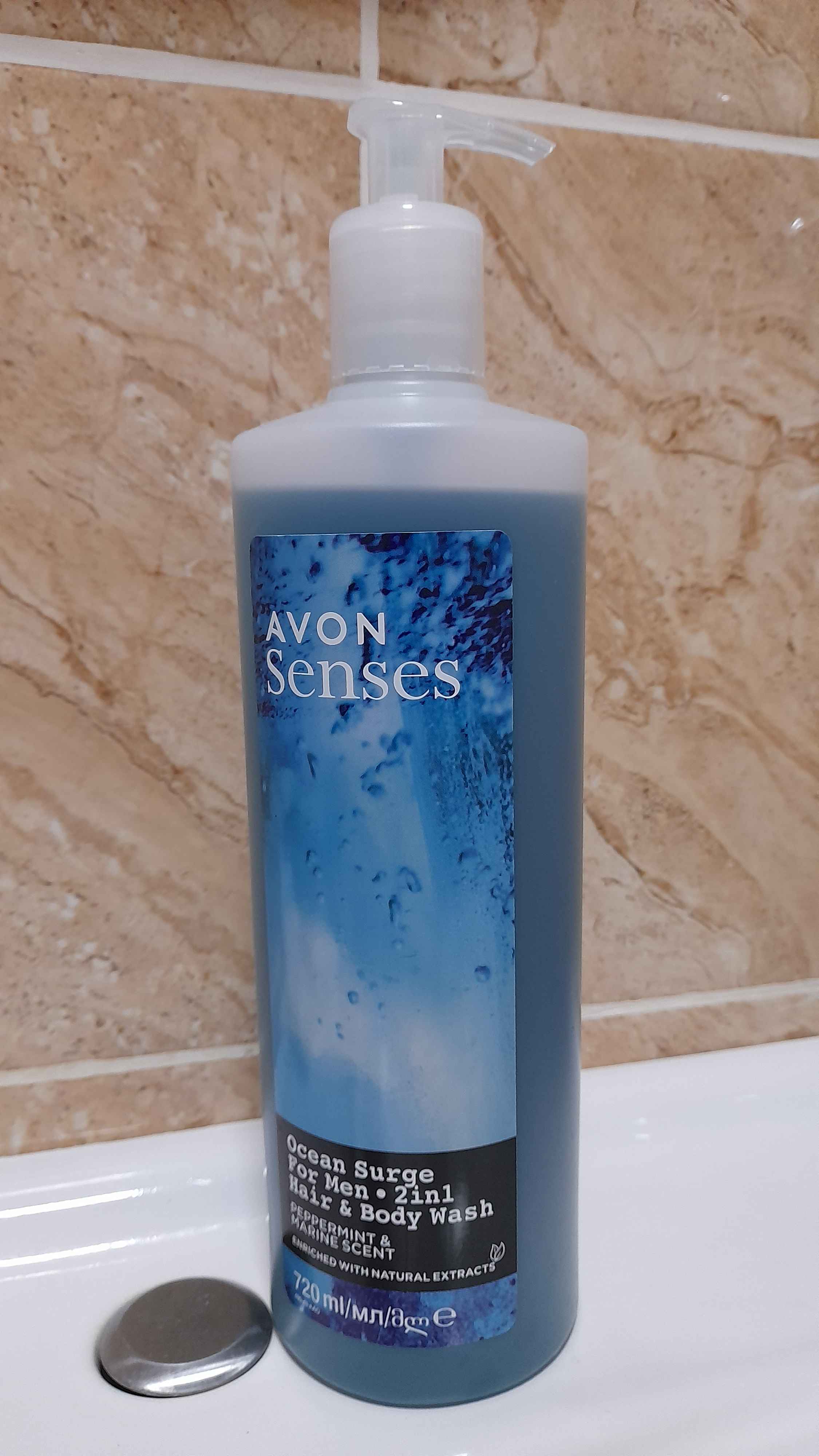 Dush uchun gel Avon Senses Tetiklantiruvchi okean, 720 ml