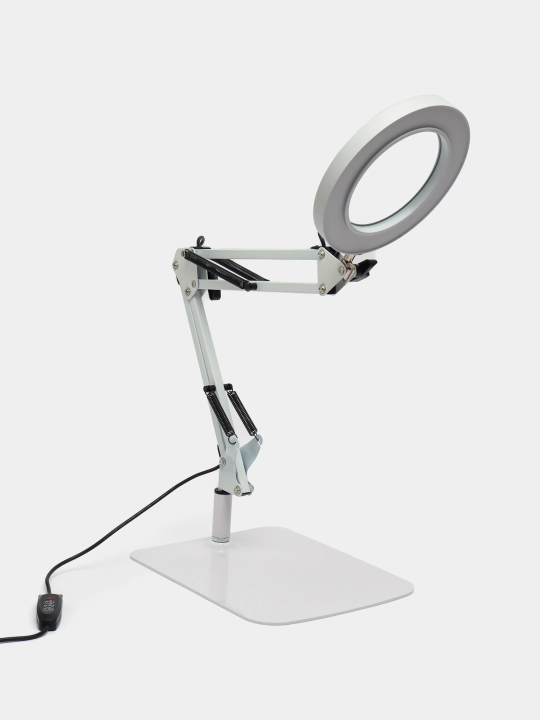 Professional manikyur - pedikyur ustalari uchun, lupa bilan chiroq - 