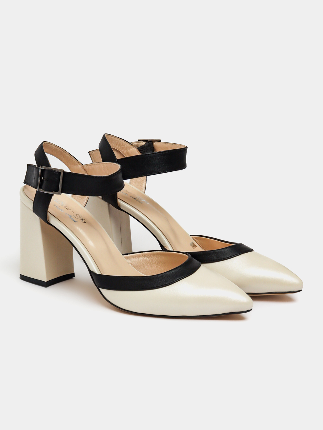 Mening mushukimni yalashlarini yaxshi koraman