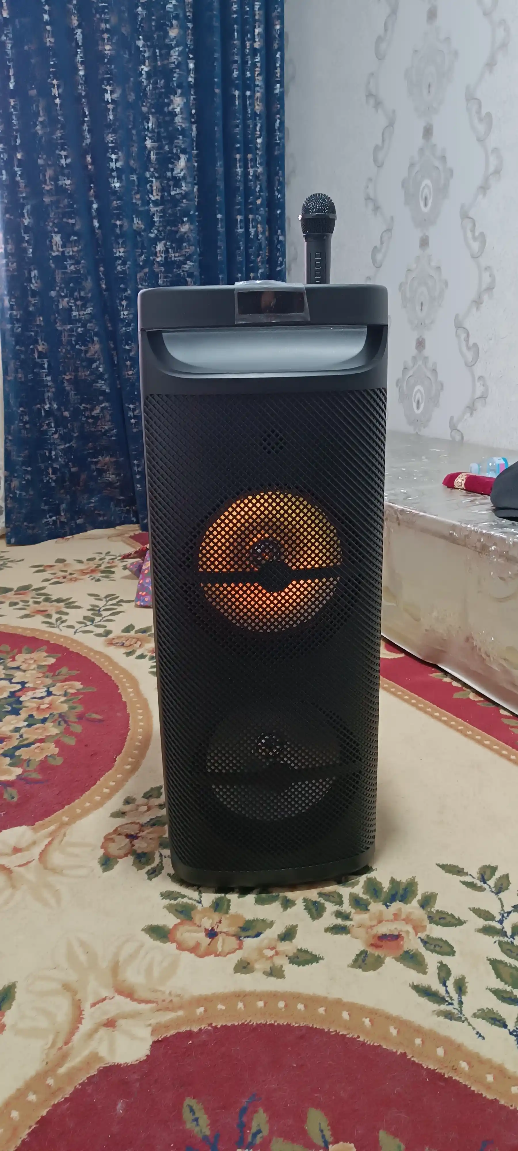 Музыкальная колонка bluetooth ZQS10202 большая, с беспроводным микрофоном, 85 см